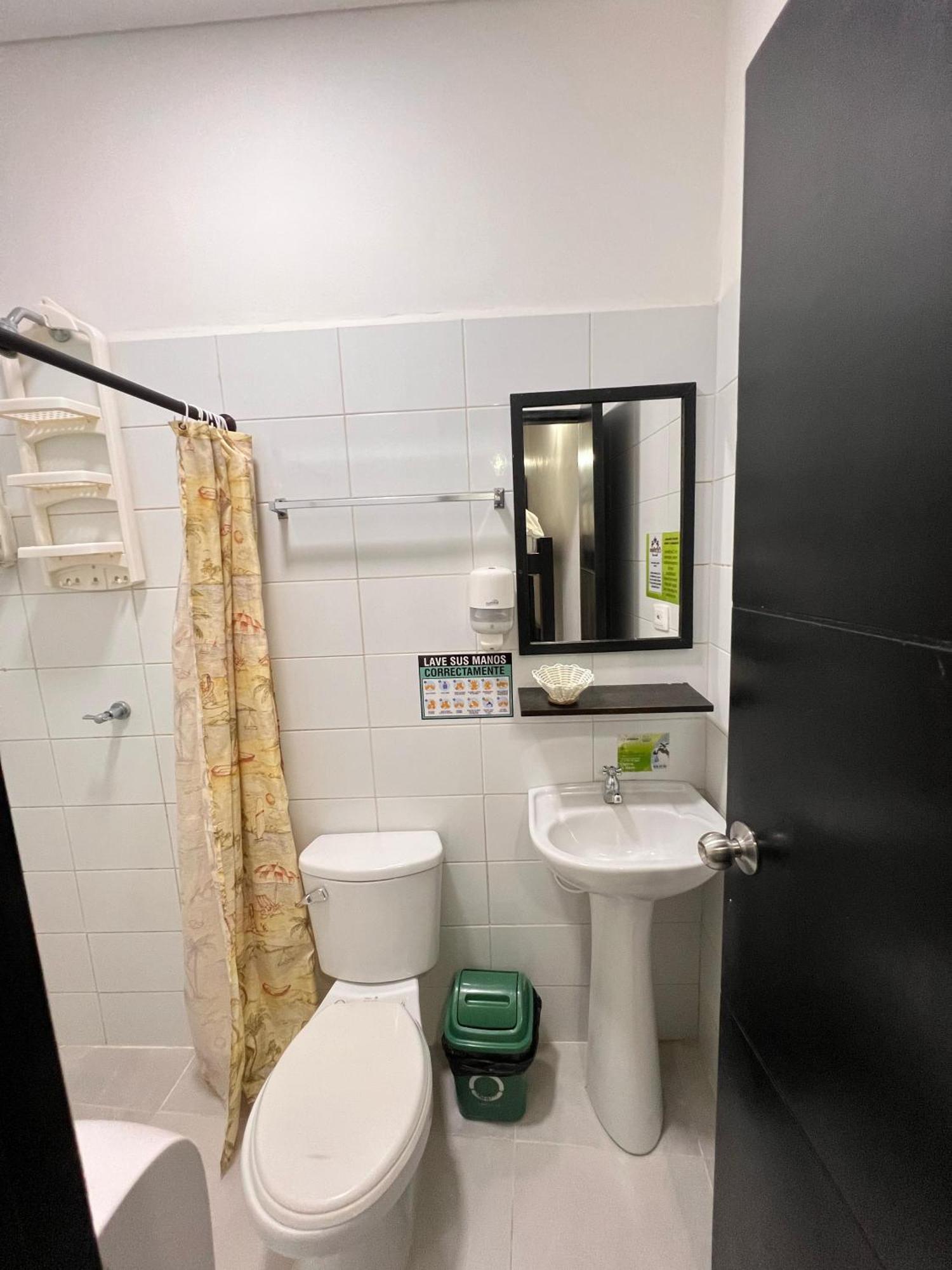 Hotel Cocobana Некоклі Екстер'єр фото