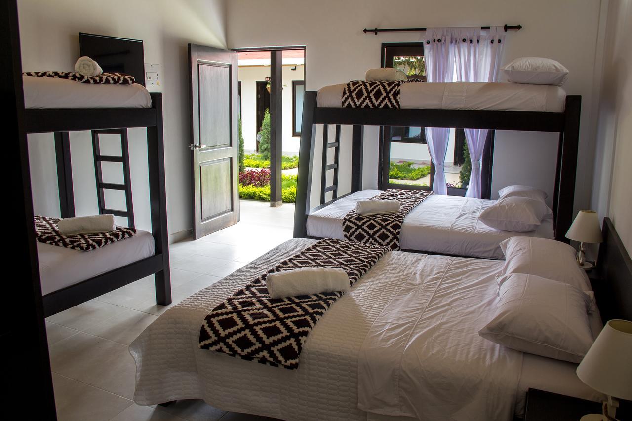 Hotel Cocobana Некоклі Екстер'єр фото