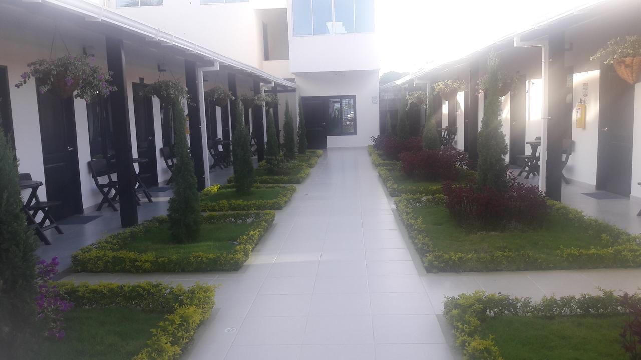 Hotel Cocobana Некоклі Екстер'єр фото